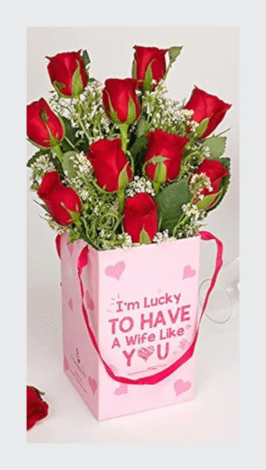 10 Red Roses With a Love ❤ Box